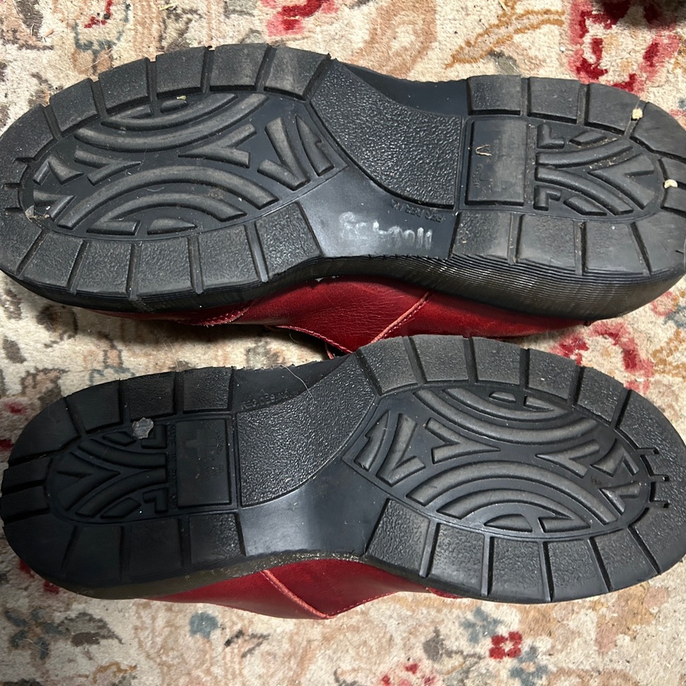 Dr. Martens Burgundy Made in England Slip Ons from  the 90’s - Picture 4 of 5